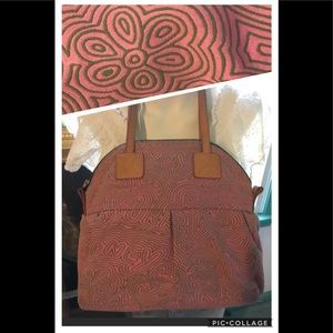 Dooney & Bourke Pink bag. Perfect conditions on the outside.